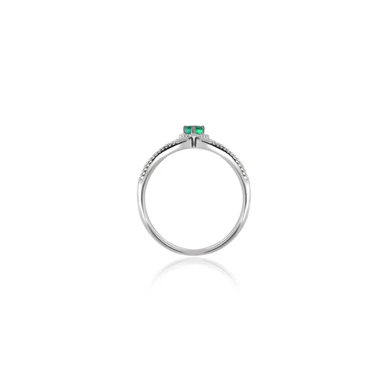 18k Gold Curve Diamond Double Ring with Drop Shape Emerald
