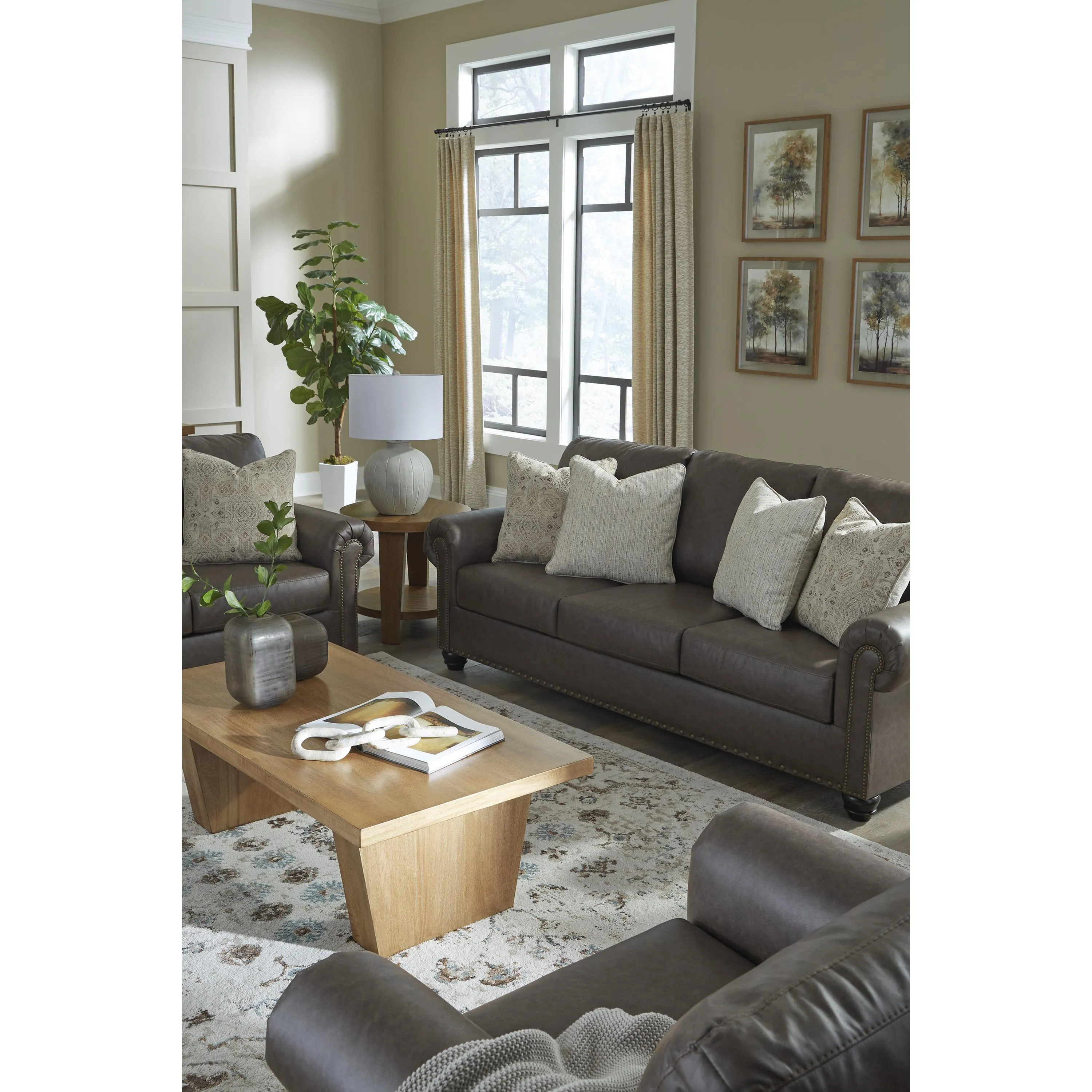 Benchcraft Roxmere 5550338 Sofa