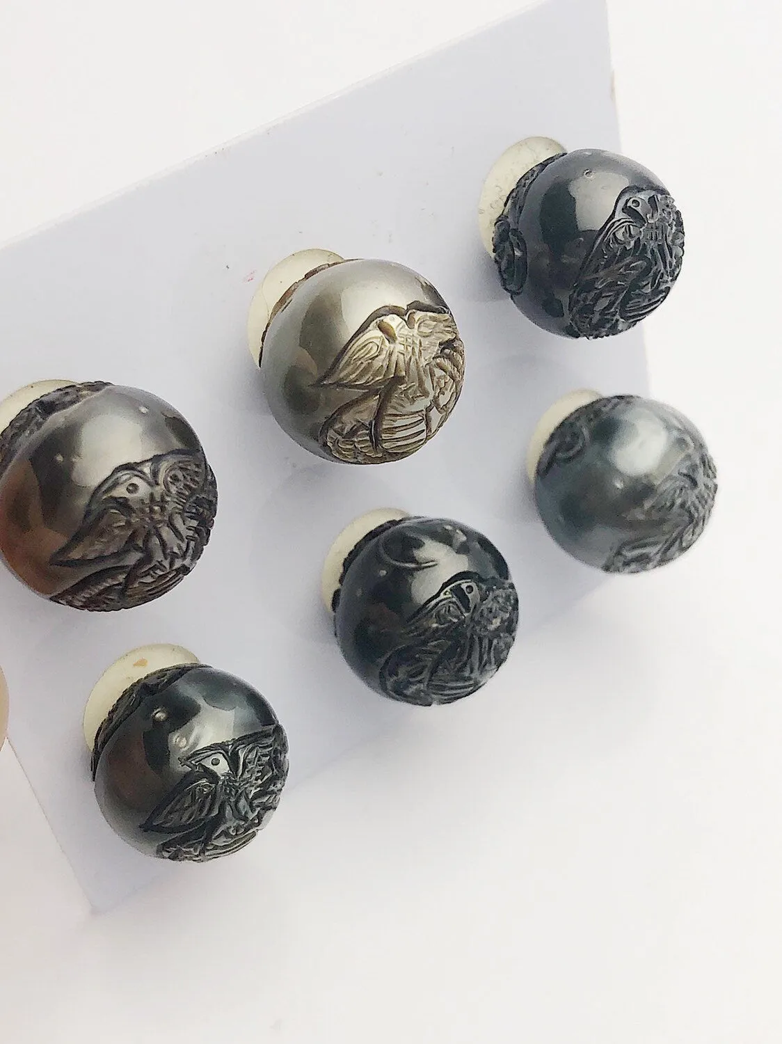 Carved Marines Logo Tattoo Tahitian Pearl 13-14mm (724)