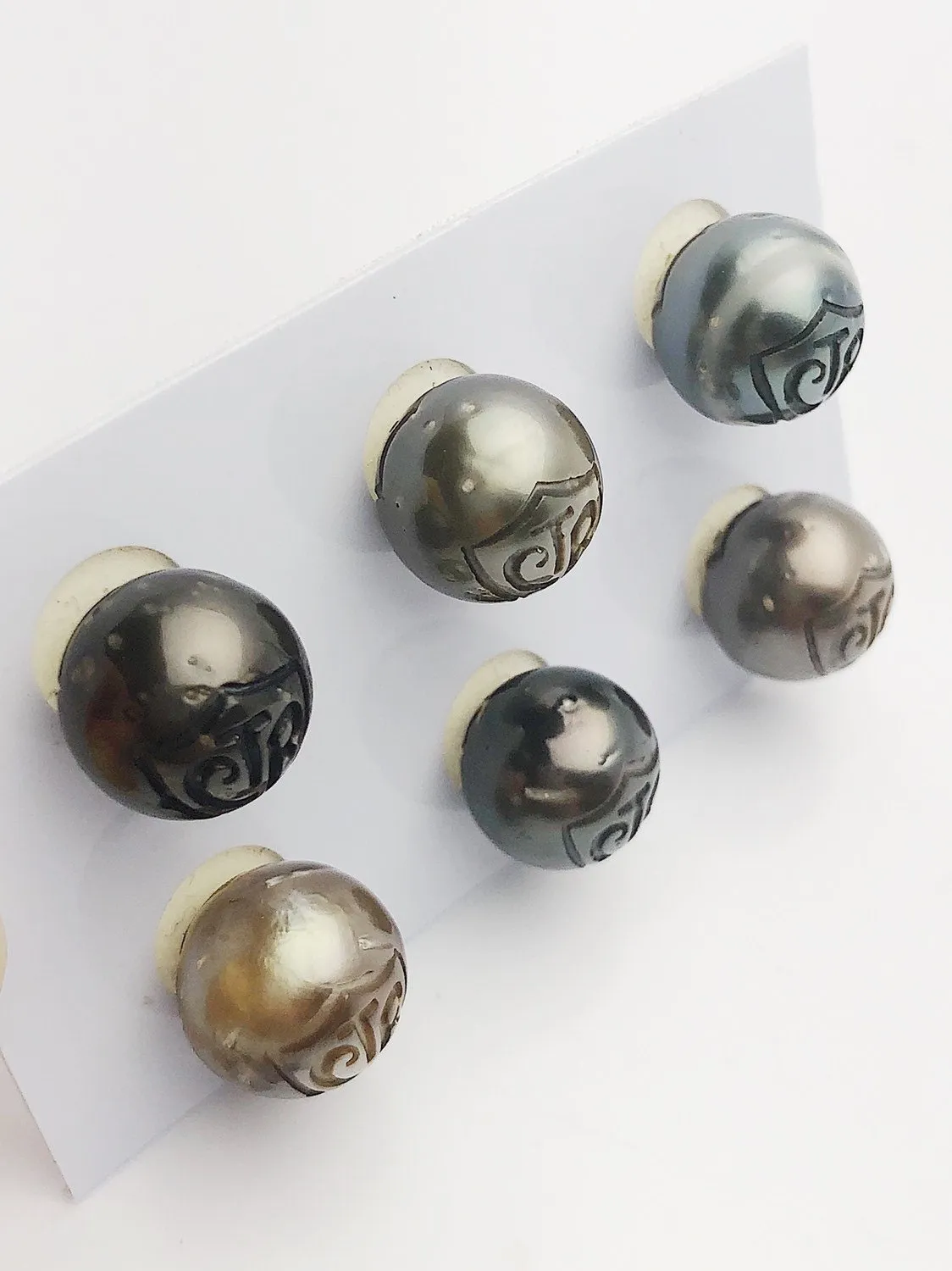 Carved Mormon CTR Symbol Tattoo Tahitian Pearl 13mm (715)