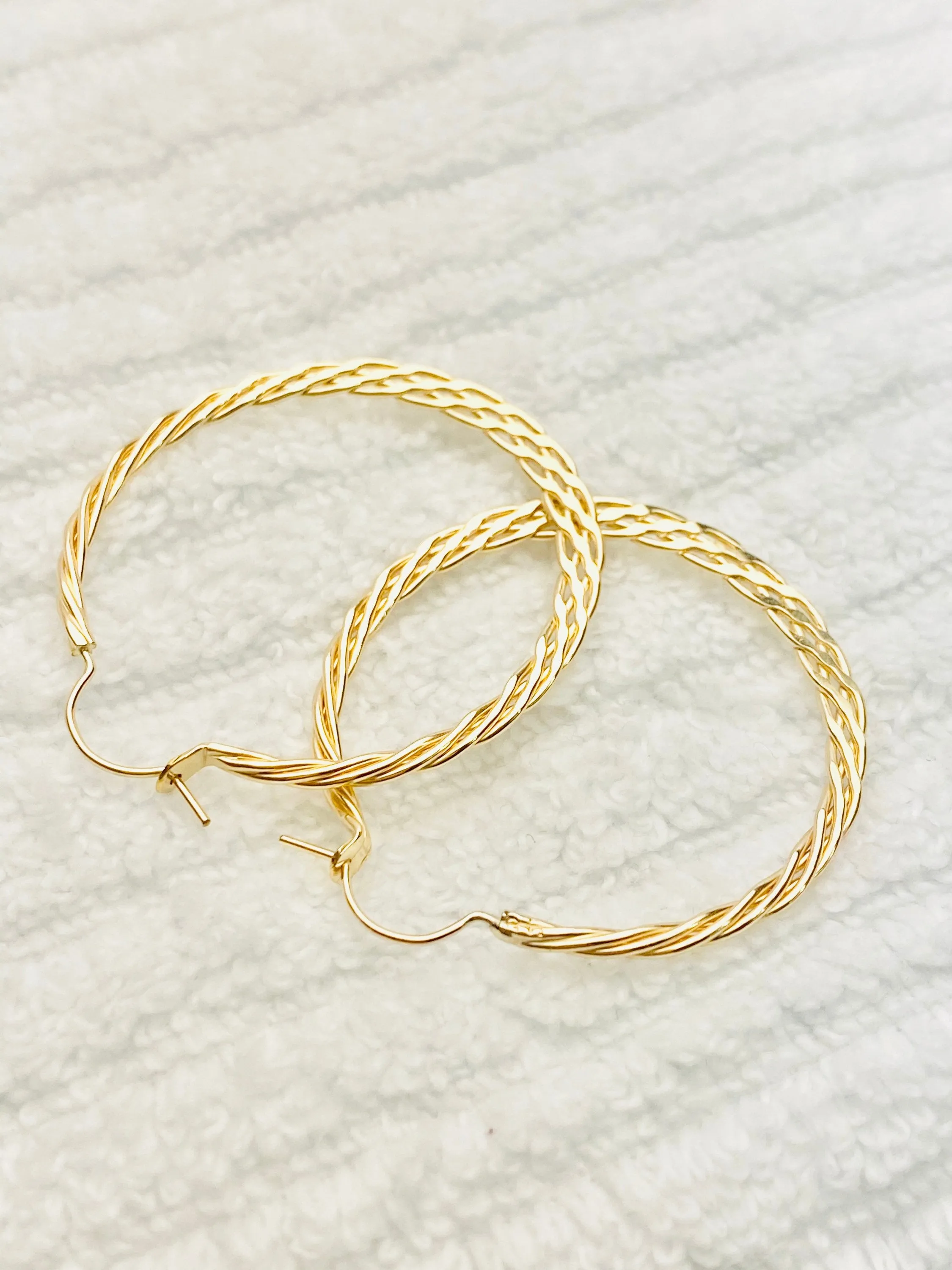 Hoop earrings, woven style, medium size, 14k GF, DE-654 MED